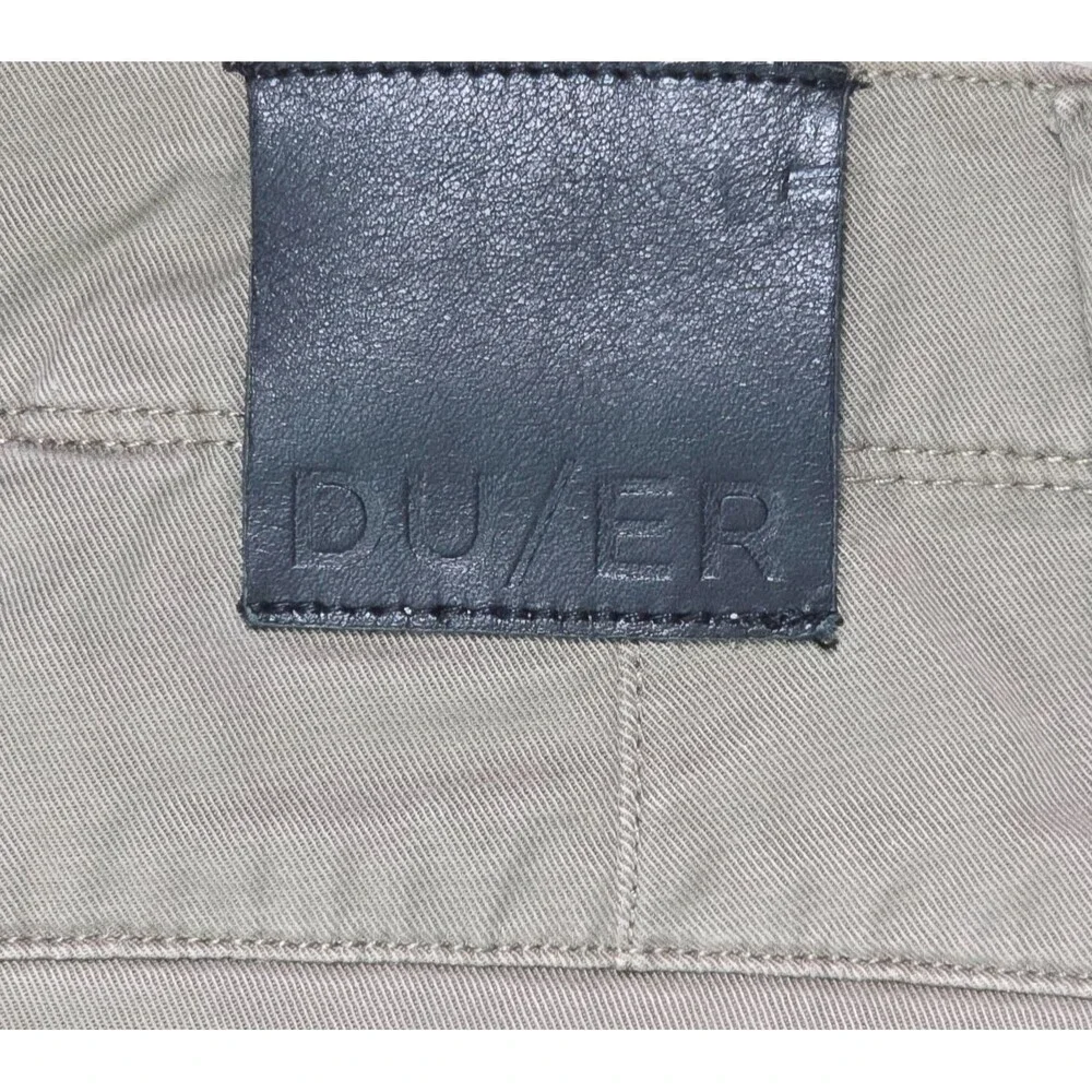 DUER Pants Men's Slim 32x32 Sand Stretch Travel Hiking Stirrup Outdoor